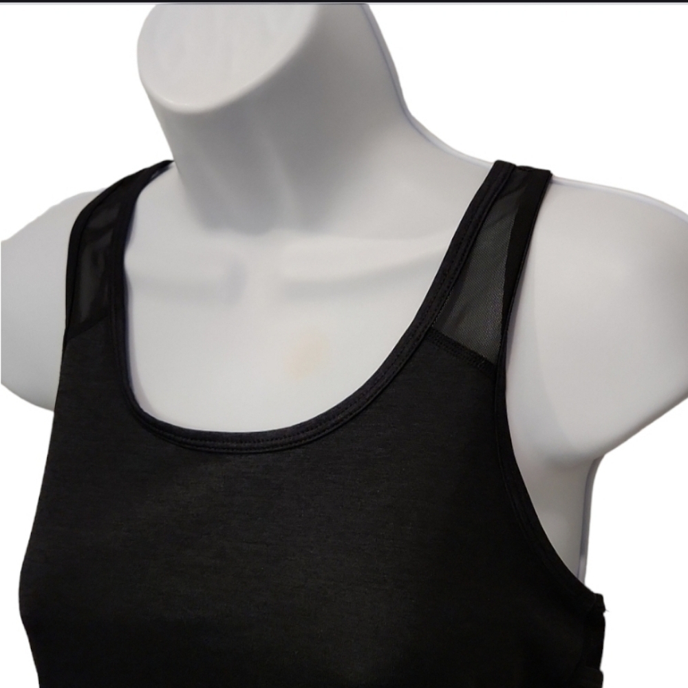 Xersion Mesh Detail Razor Back Workout Tank - Picture 2 of 5